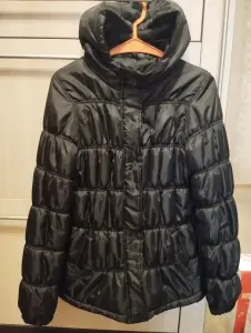 Демисезонные пальто,куртки размер 42-44