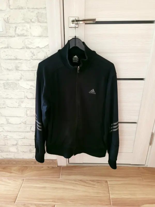 Мужская мастерка adidas