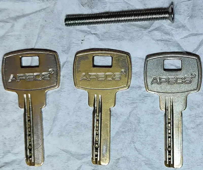 Двери и арки - Сердцевина Apecs 70мм (ключ-барашек) - Вся Беларусь - Фото 6 Сердцевина Apecs 70мм (ключ-барашек) - Вся Беларусь - 238692 - Доска объявлений Kupika.by - Фото 6