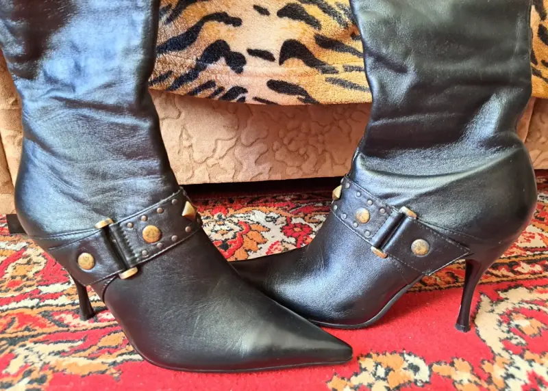 Сапоги-ботфорты демисезонные женские р.37 на каблуке, б.у