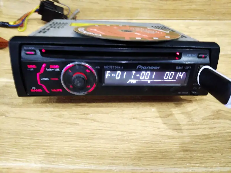 магнитола PIONEER CD MP3 USB
