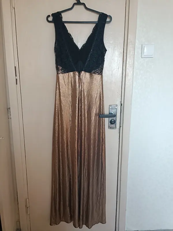 Вечернее платье Guess - Вся Беларусь - 241308 - Доска объявлений Kupika.by - Фото 3