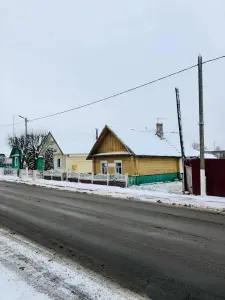 Продам дом с участком в центре города Глубокое