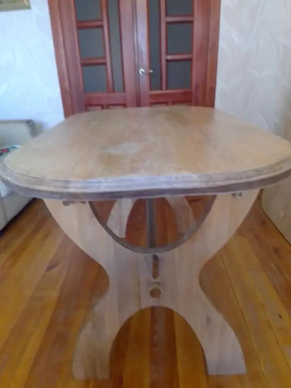 Стол из дуба