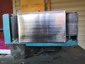 Ленточная шлифмашинка Макита 9911