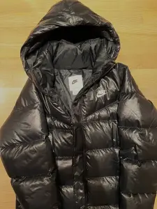 Зимняя куртка Nike