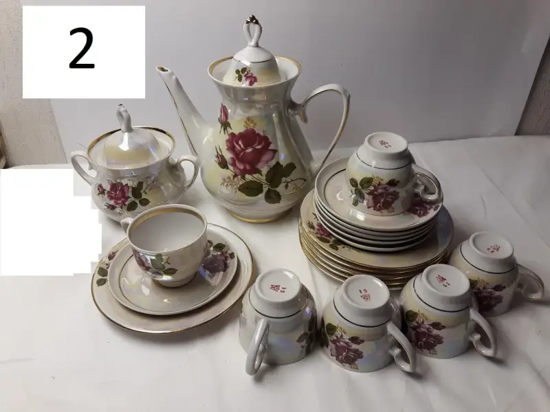 Сервиз кофейный-чайный фарфоровый (МФЗ, СССР)