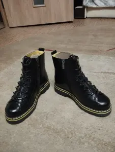 Зимние ботинки размер 35