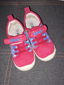 Спортивные тапочки для мальчика р-р.26 (стелька 16,5)