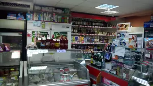 Помещение магазина под любой вид деятельности по ул. Бахарова 206