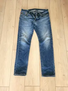 Мужские джинсы Levi's