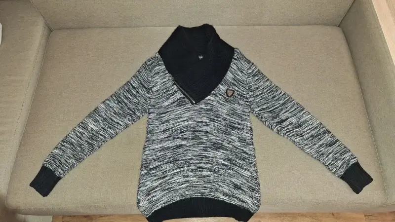 Свитер весна/зима