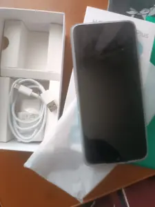 Телефон мобильный