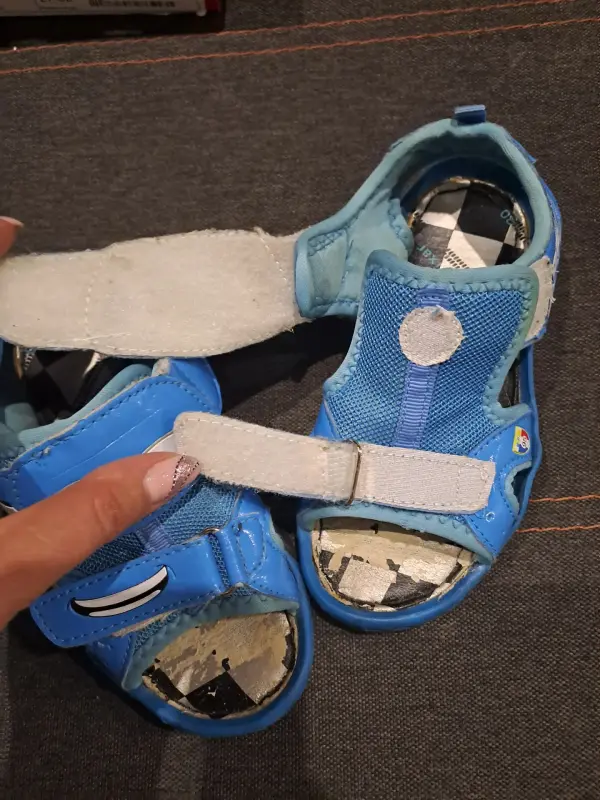 Босоножки '' Тачки'' р.28 (стелька 18см) - Вся Беларусь - 240100 - Доска объявлений Kupika.by - Фото 3