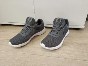 Мужские кроссовки Reebok, - размер 41,0-41,5