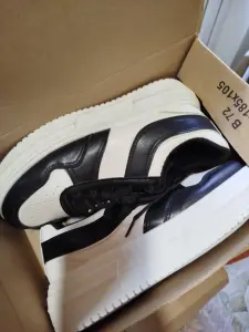 Женская обувь