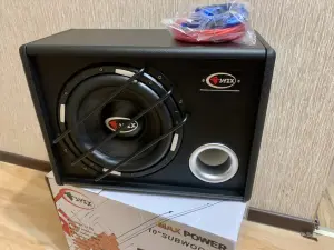 Сабвуфер активный