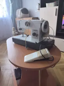 Швейная машинка