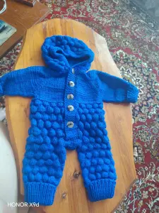 новые вязаные детские комбинезоны