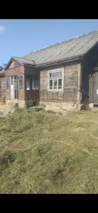 Дом с конюшней