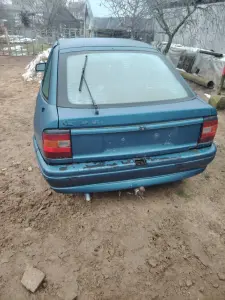 Продам Opel Vector полностью на разборку