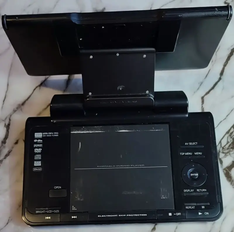 Видео, DVD и Blu-ray плееры - Портативный DVD-плеер Panasonic DVD-LS86 - Вся Беларусь - Фото 4 Портативный DVD-плеер Panasonic DVD-LS86 - Вся Беларусь - 239399 - Доска объявлений Kupika.by - Фото 4