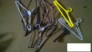 Вешалка Деревянная и Пластмассовая 75 штук