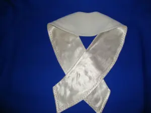 Украшение на платье