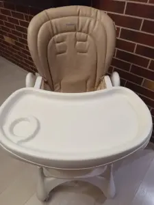 Стульчик для кормления Tommy New Life бежевый