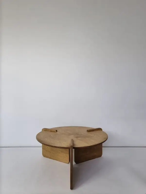 Журнальный столик