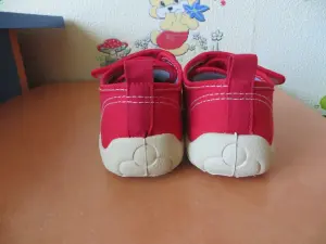 Спортивные тапочки для мальчика р-р.26 (стелька 16,5)