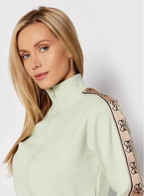 Мастерка лонгслив Guess  оригинал L