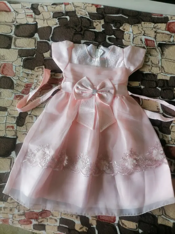 Платья для девочек