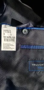 Пиджаки,НОВЫЕ, 2 шт