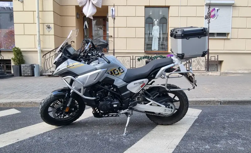 Мотоцикл Regulmoto Discovery 400