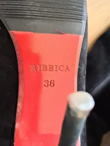 Сапоги-батфорты RIBBICA на шпильке, р.36, б.у