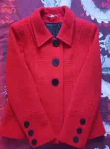 Демисезонные пальто,куртки размер 42-44