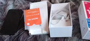 Продаю совершенно новый телефон редми 15с