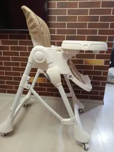 Стульчик для кормления Tommy New Life бежевый