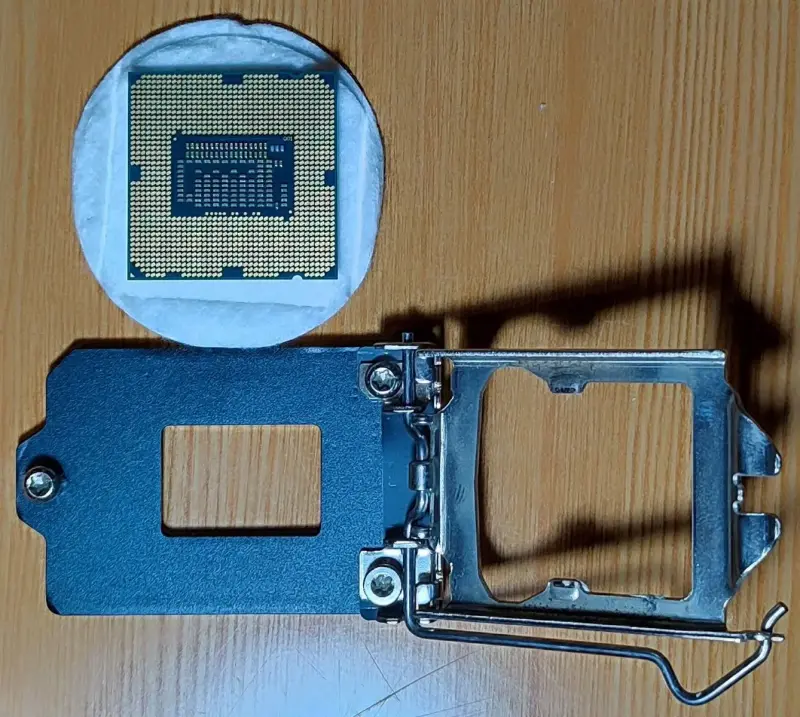 Процессоры - Процессор Intel Core i3-3220 с держателем - Вся Беларусь - Фото 3 Процессор Intel Core i3-3220 с держателем - Вся Беларусь - 238691 - Доска объявлений Kupika.by - Фото 3