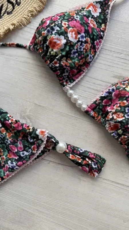 Купальник с цветочным принтом