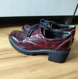 Туфли женские, натуральная кожа