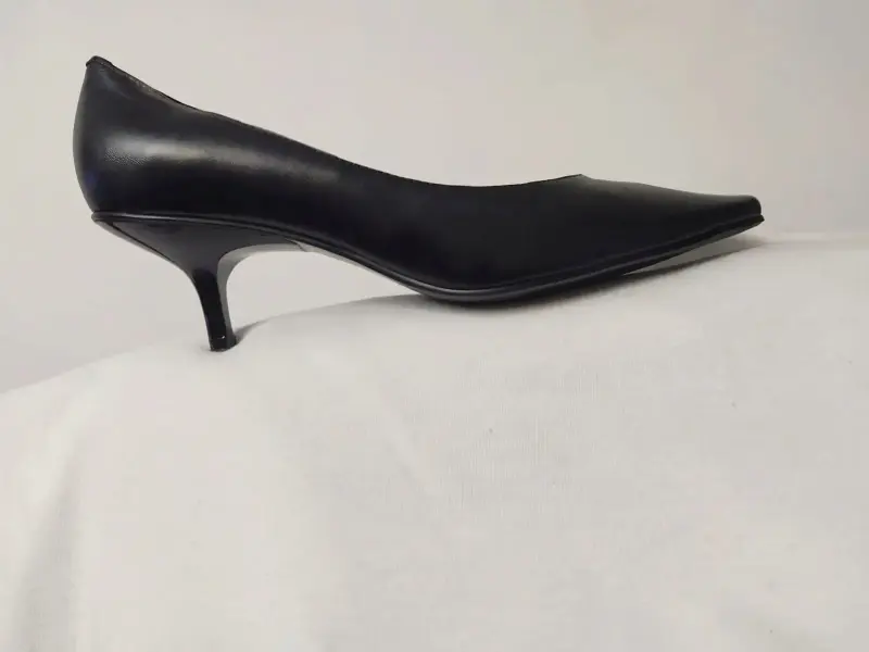 Женская обувь БУ и новая - Туфли лодочки кожаные Axis 38 37,5 удобный каблук - Вся Беларусь - Фото 9 Туфли лодочки кожаные Axis 38 37,5 удобный каблук - Вся Беларусь - 241571 - Доска объявлений Kupika.by - Фото 9