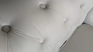 Диван Честерфилд