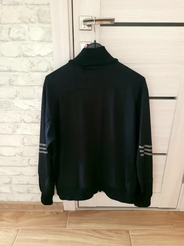 Мужская спортивная одежда - Мужская мастерка adidas - Вся Беларусь - Фото 2 Мужская мастерка adidas - Вся Беларусь - 240205 - Доска объявлений Kupika.by - Фото 2