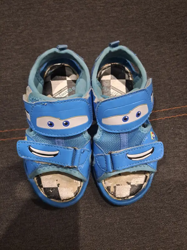 Босоножки '' Тачки'' р.28 (стелька 18см) - Вся Беларусь - 240100 - Доска объявлений Kupika.by - Фото 4