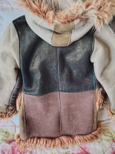 Дублёнка классная для девочки