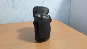 Nikon D4 Body (Есть нюанс)