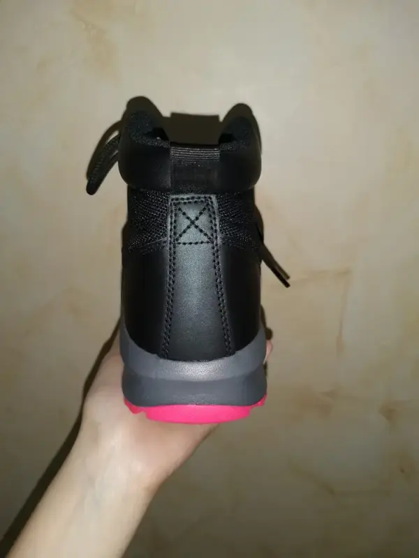 Ботинки Nike, новые, оригинал, Вьетнам, размер EUR-40