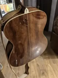 Гитара акустическая